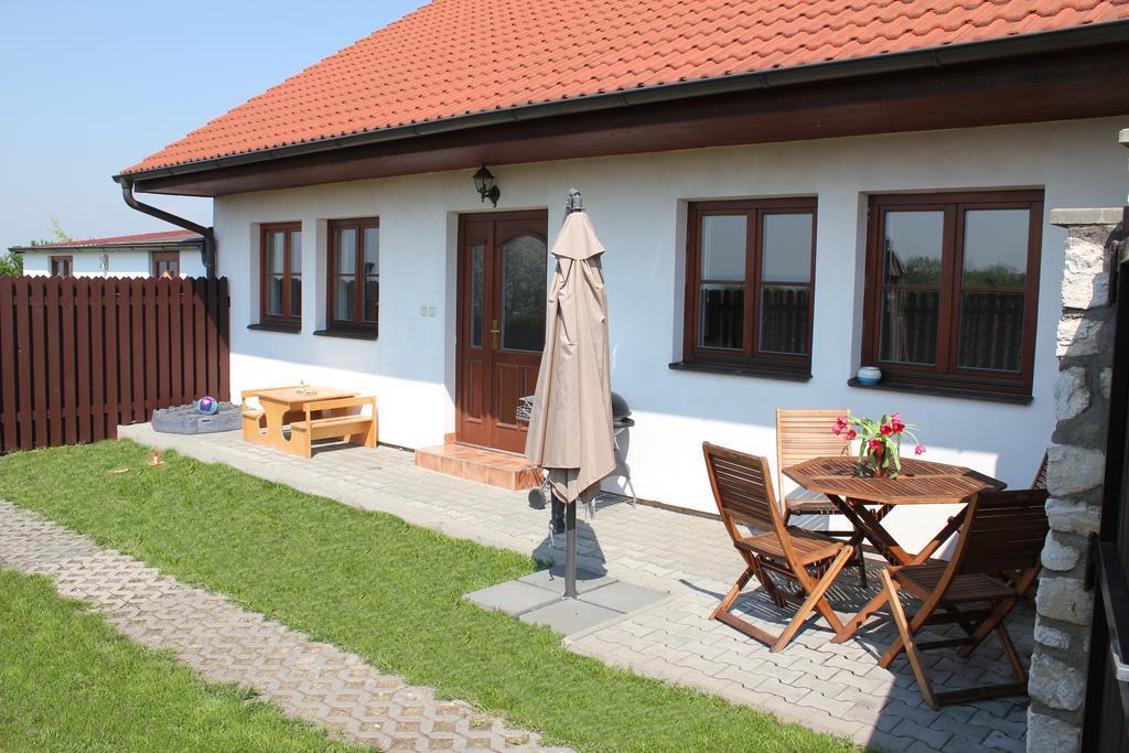 Apartmány Turold Mikulov Habitación foto