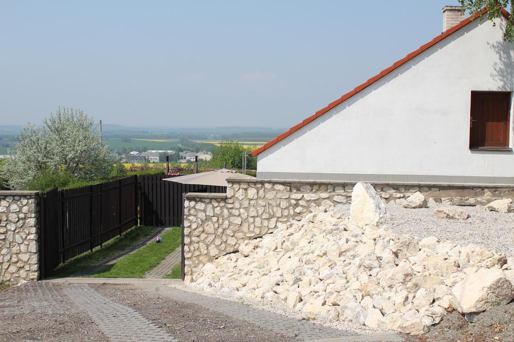 Apartmány Turold Mikulov Habitación foto