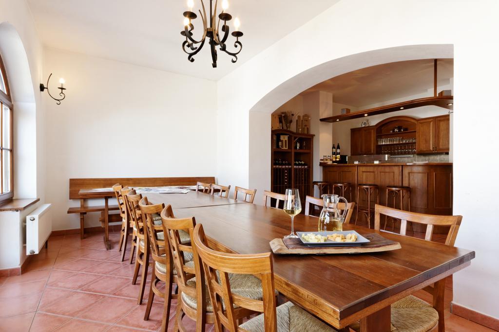 Apartmány Turold Mikulov Exterior foto